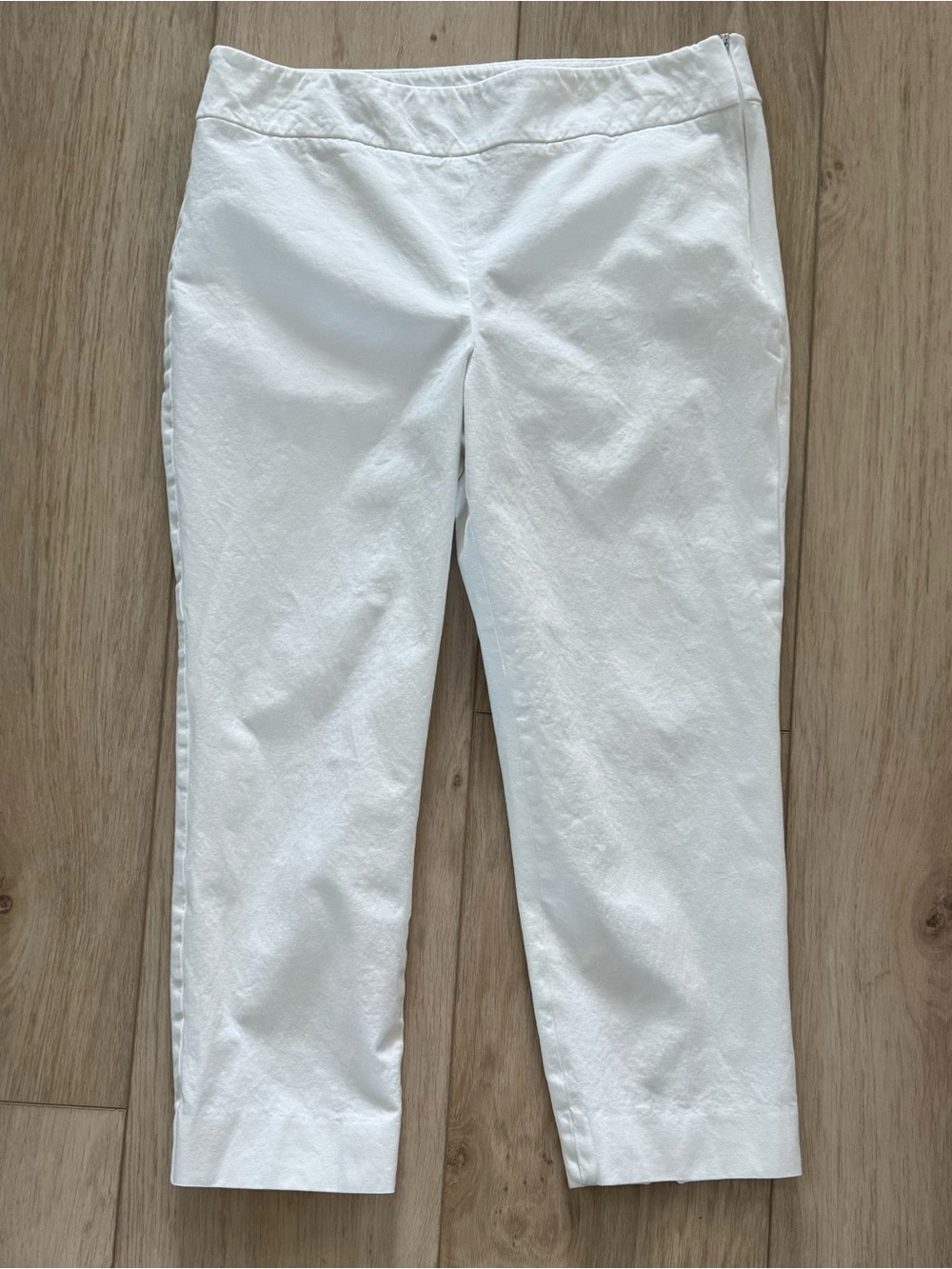 Talbots white Chatham Cropped Pants Flat Front size 8 stretch side zipper EUC